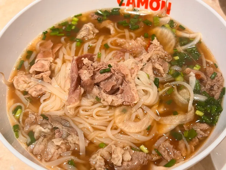 โต๊ะเฝอที่จัดเสิร์ฟของ Kkamon Bundang Jeongja Direct Store