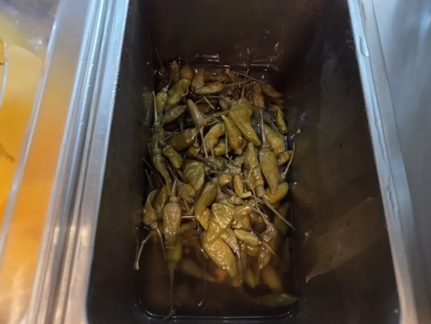 셀프 바 고추 장아찌 반찬