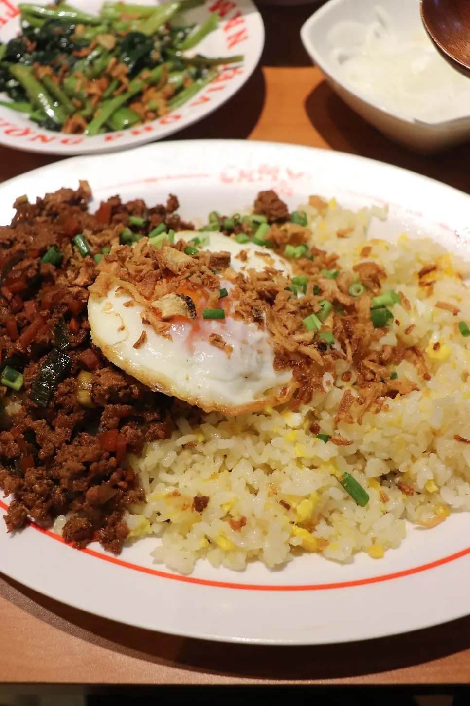 Full spread of the fried rice office-worker set
