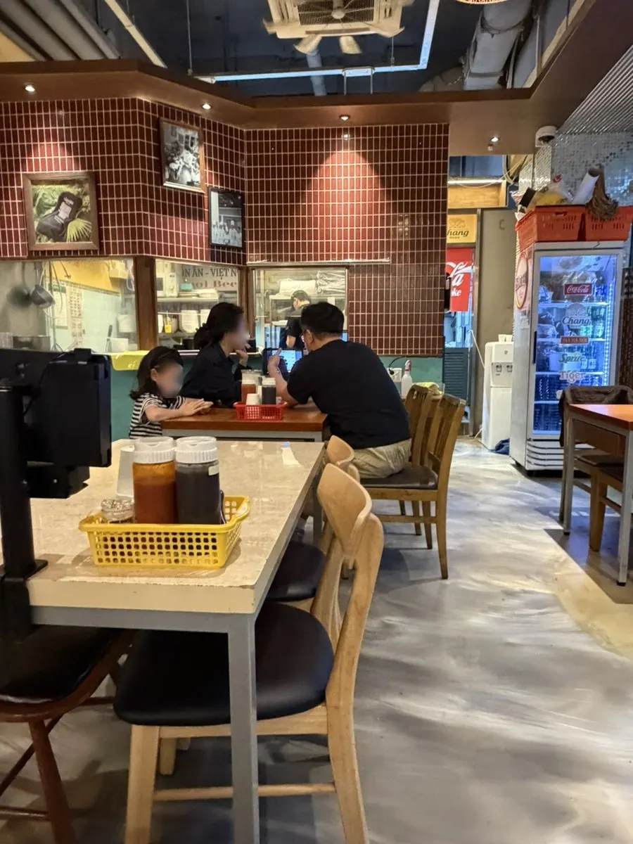 브레이크타임 없이 운영하는 까몬 정자점 안내
