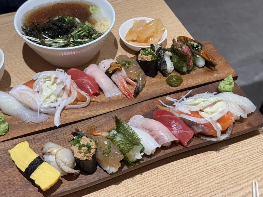 오마카세초밥과 강한특초밥 상차림