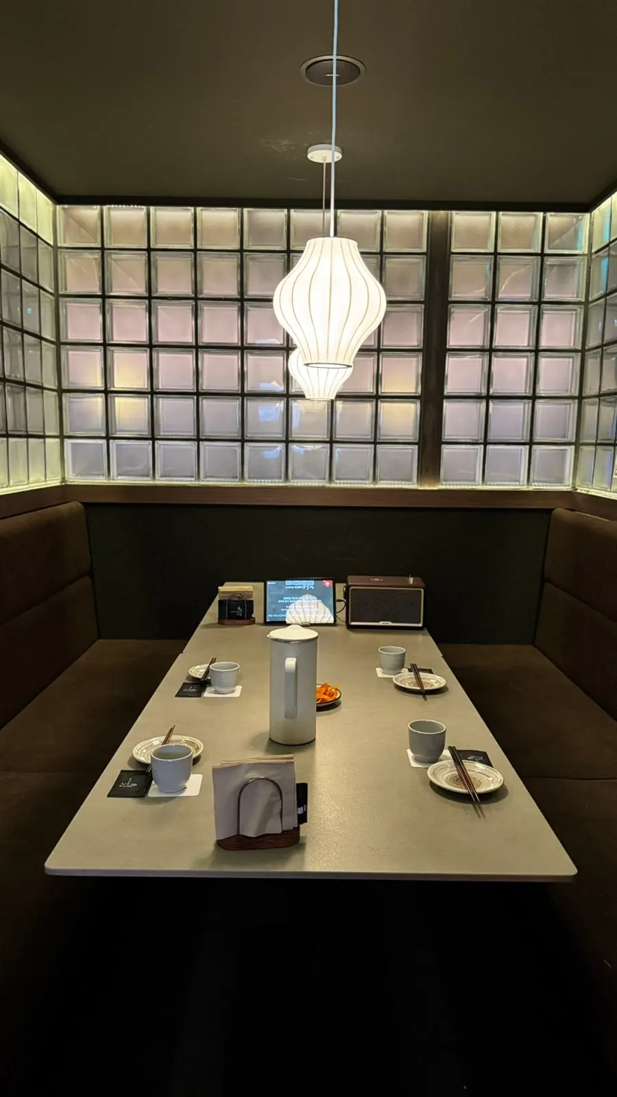 Larger room suitable for small gatherings