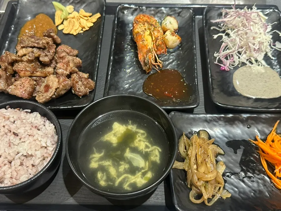 카렌 1인 프리미엄 세트 상차림