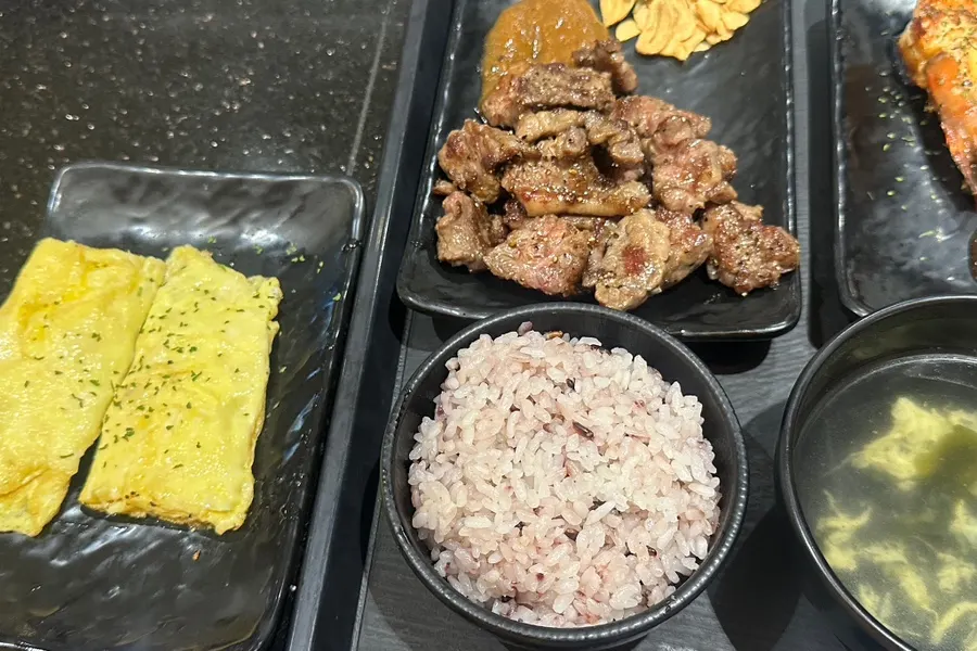 부드러운 철판계란