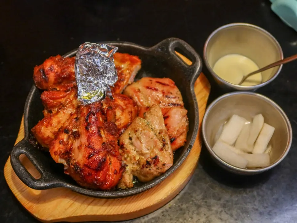 Plate of Kari's clay-oven roasted tandoori chicken