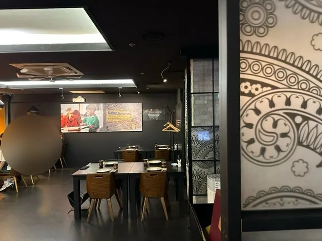 View of the main hall seating at Kari Jeongja Café Branch