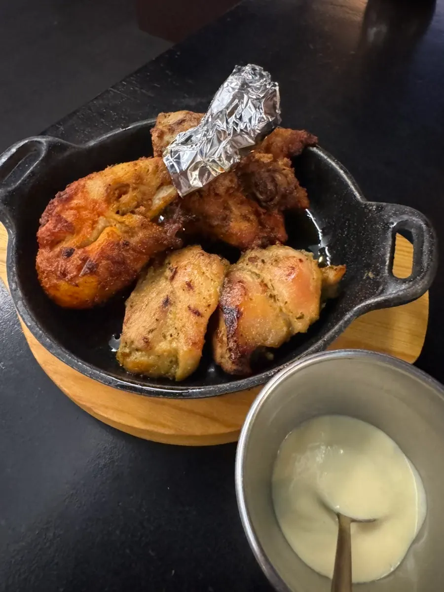 Half tandoori chicken with a hint of char aroma