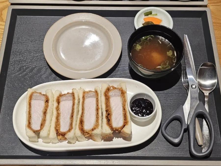 오디잼과 함께 나온 카츠김선도 카츠산도