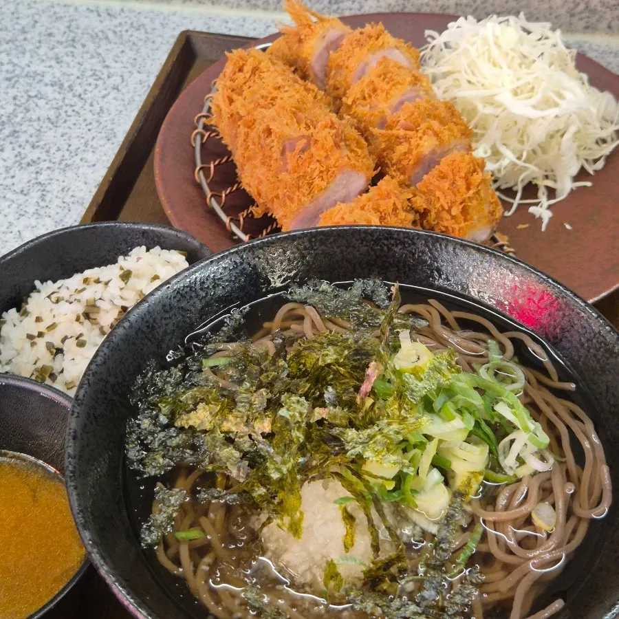 Table at Katsu Monster Yeonnam Main Branch after finishing the meal