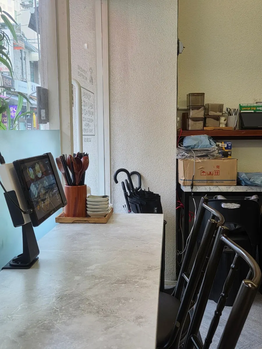 Another corner of the interior at Katsu Monster Yeonsinnae Branch