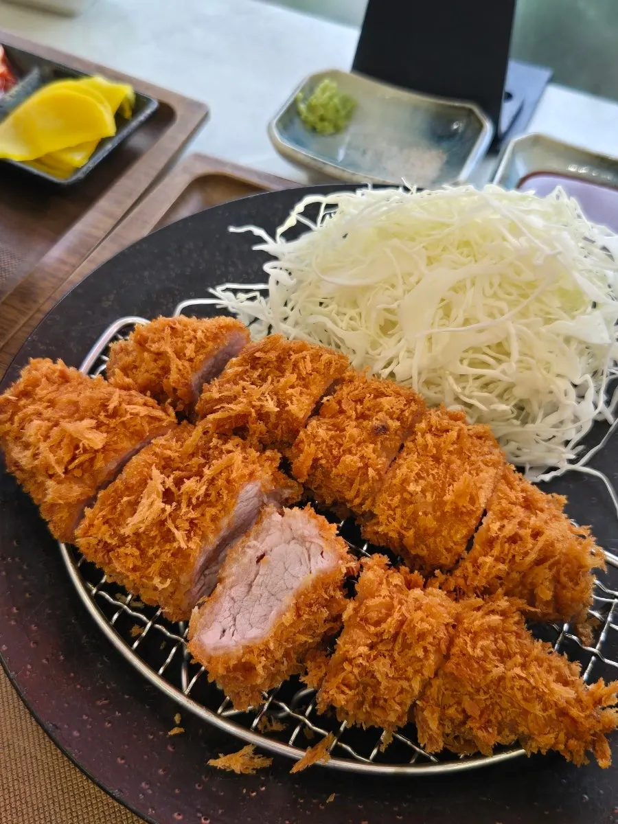 카츠몬스터 연신내점 외관