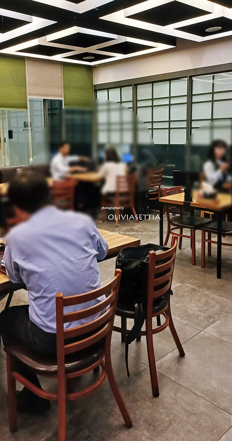 판교 알파돔타워 주차장 관련 세로 사진