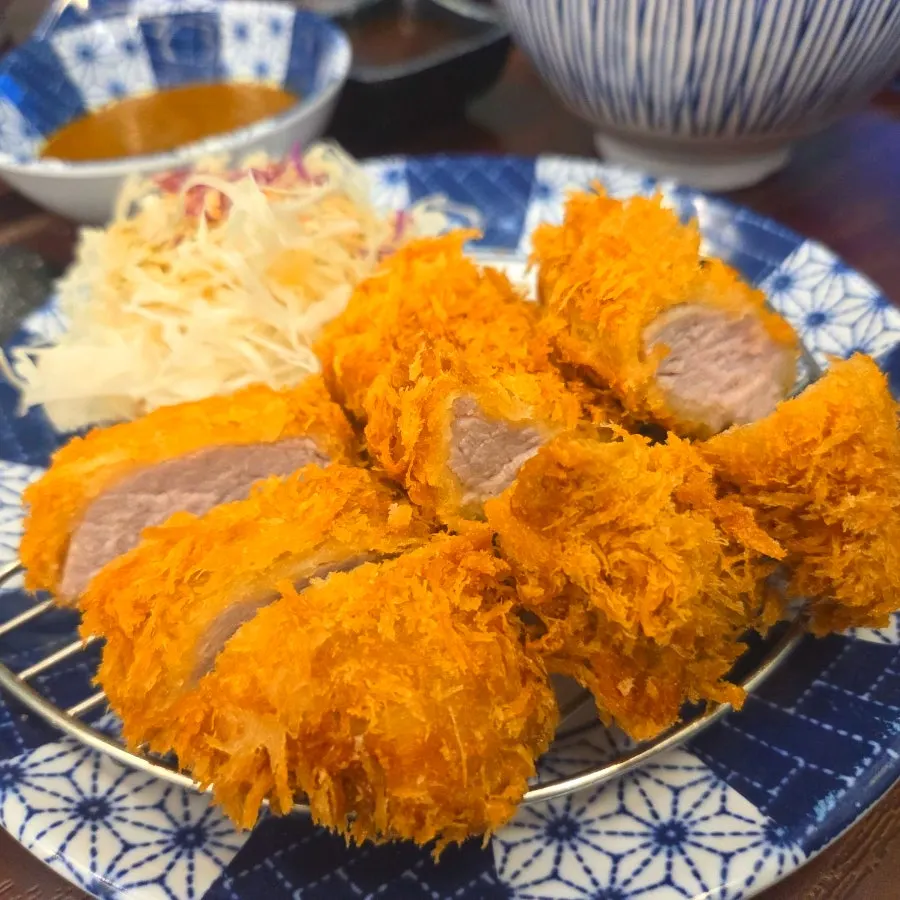 부드러운 안심카츠 접시