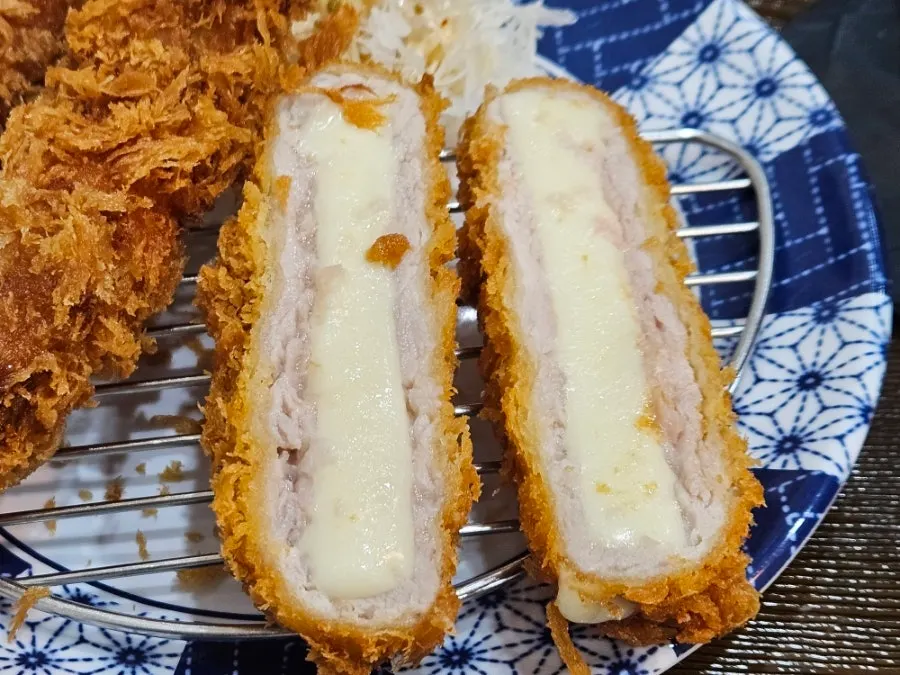 카츠쇼쿠도우 치즈카츠 단면