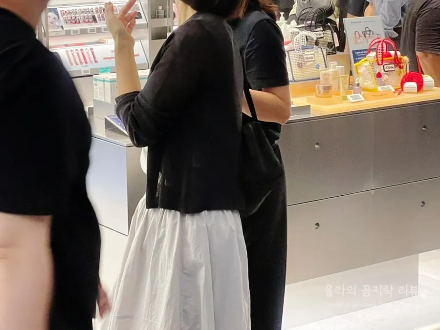 현대백화점 판교점 지하 1층 뷰티 플랫폼 코오드 매장