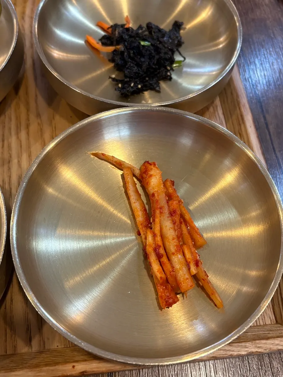 가족 식사로 어울리는 한정식 밥상