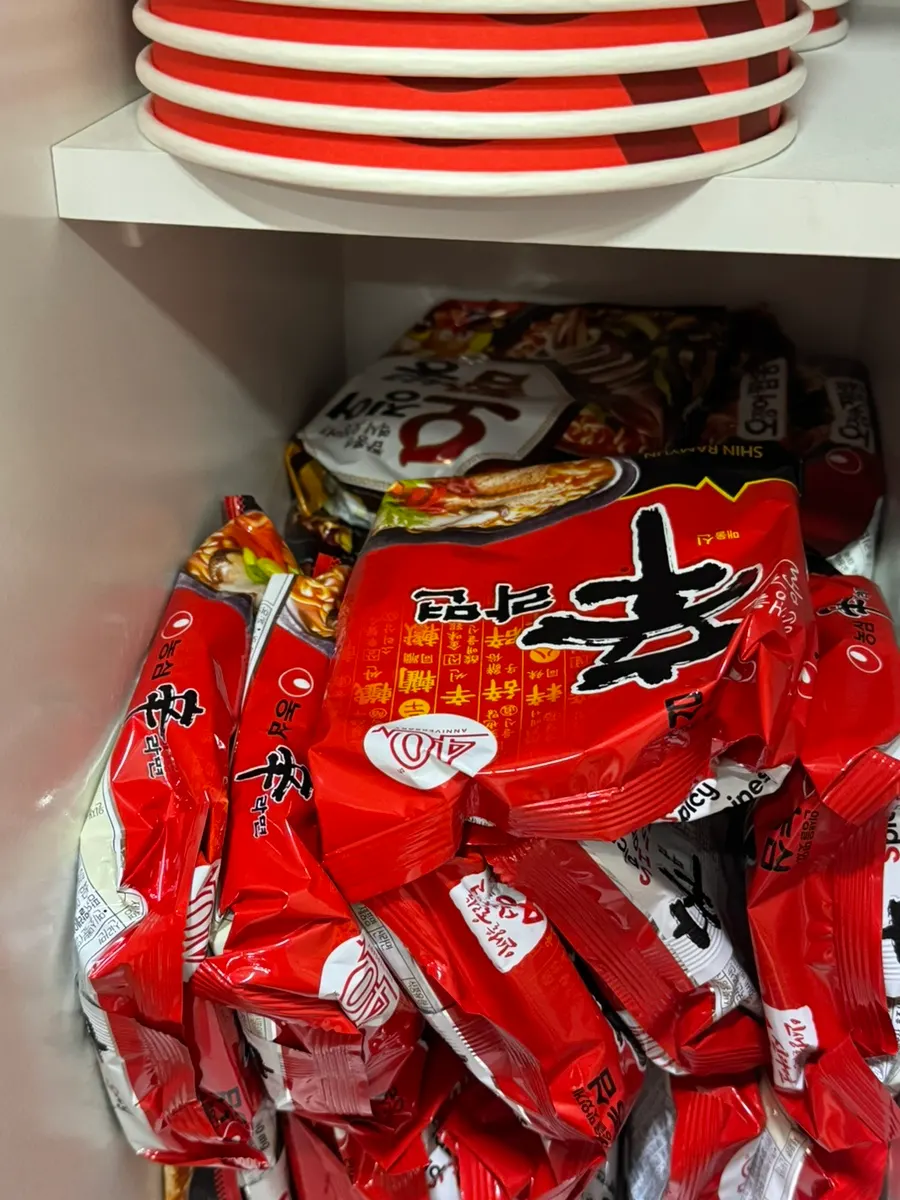 Ramyeon lineup at the self-serve Hangang ramyeon corner
