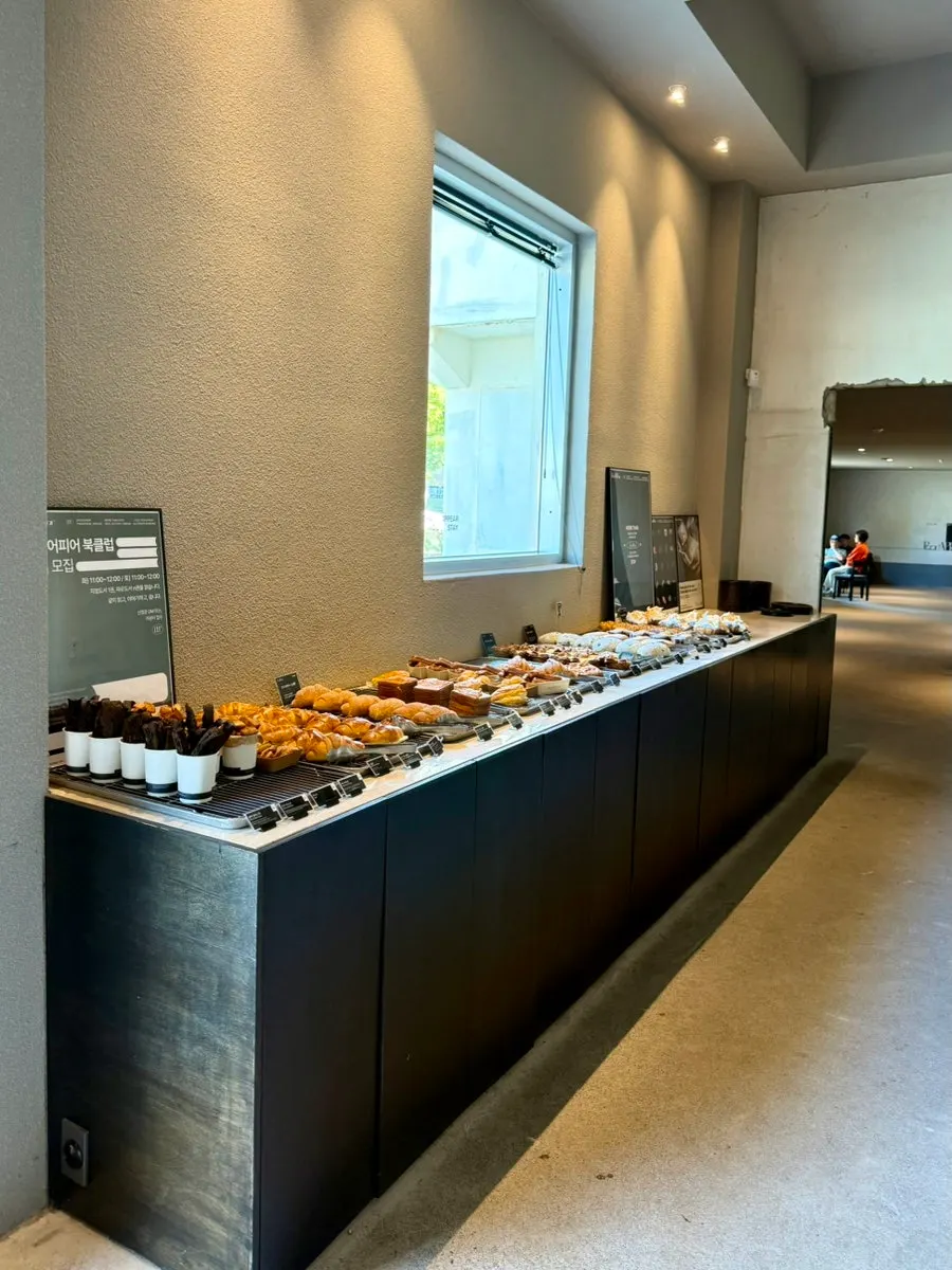 Various breads on display at Peer a Peer