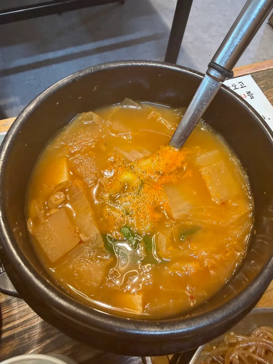 까치울 한정식 숯불돼지구이·고등어구이 두 정식 비교, 김명주뜰안채밥상