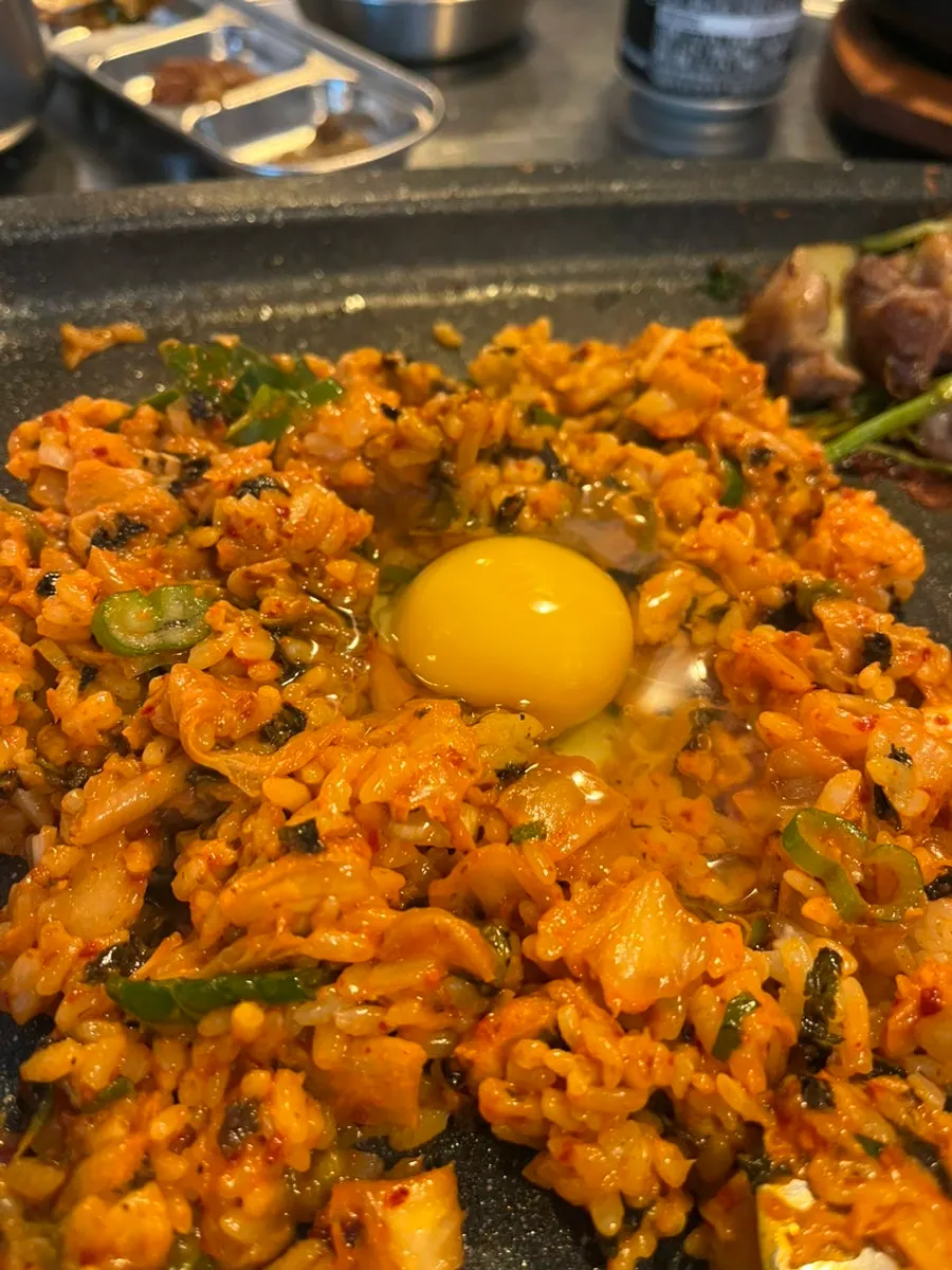 스페셜 메뉴에 함께 나온 김치찌개