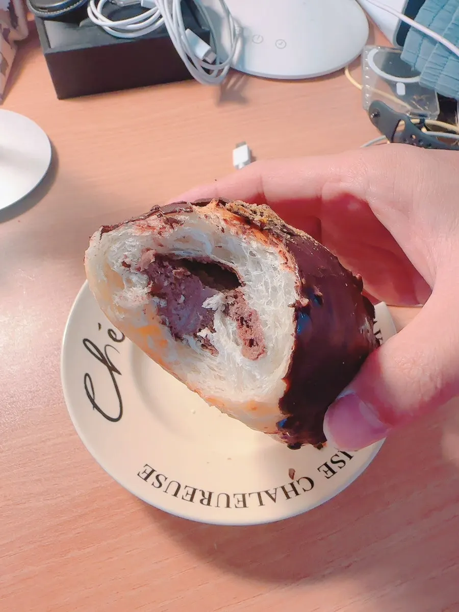 Cross-section of the salt bread filled with choco cream