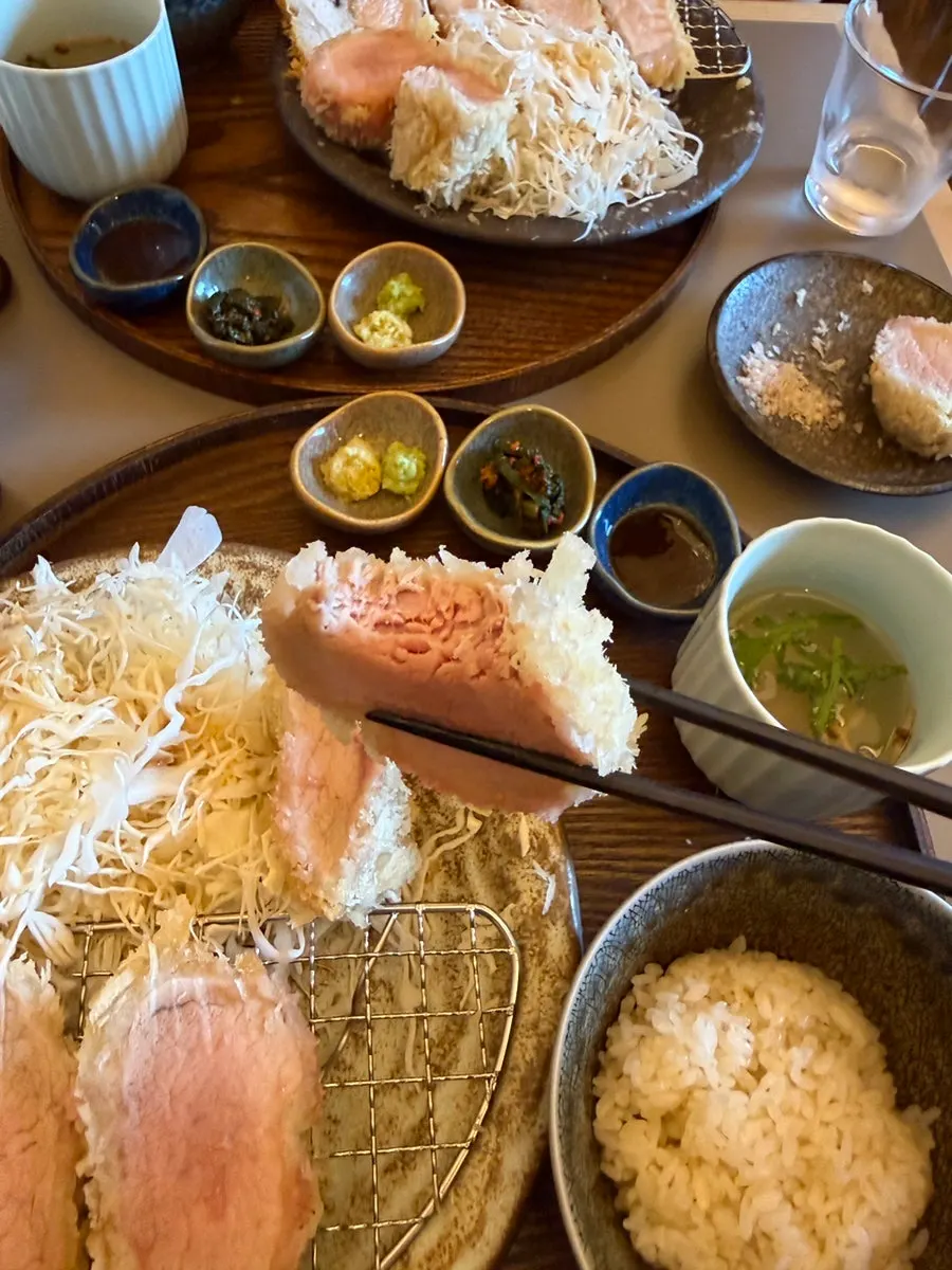 Mixed katsu Kitto dengan berbagai bagian daging