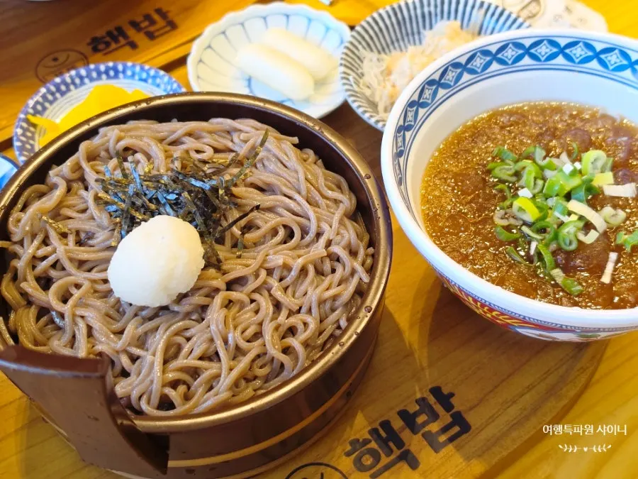 Zaru soba served with chilled, lightly icy broth