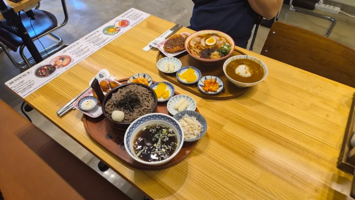 Visiting Hekbap Kkachisan Branch, a Japanese restaurant near Kkachisan Station