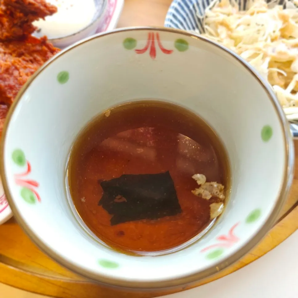Clear soup served with the set meal
