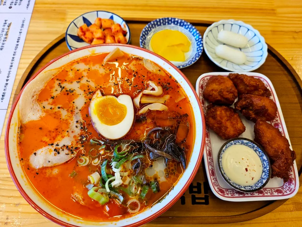 Red, rich broth in kara ramen