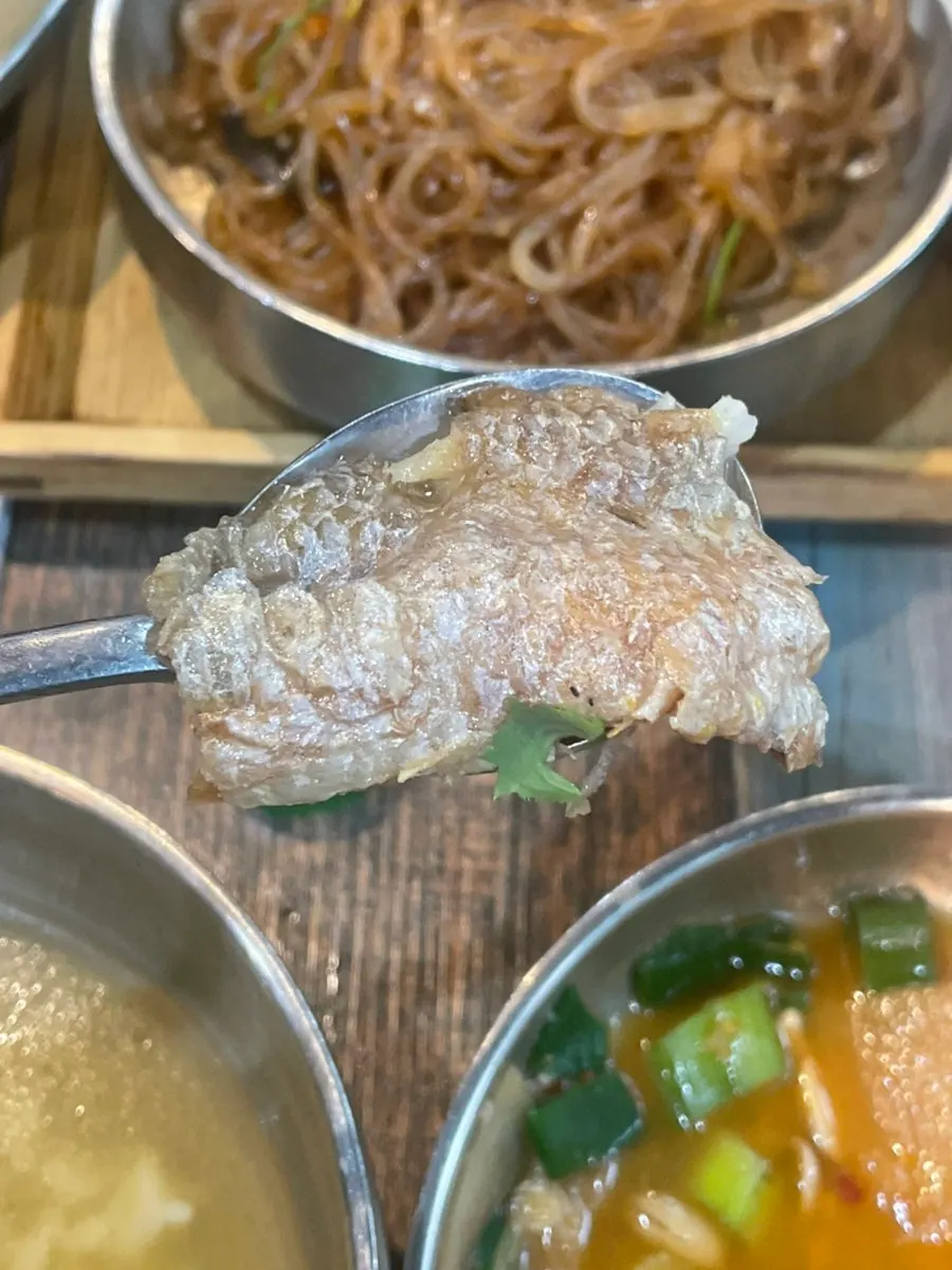 Yeonggwang borigulbi set meal
