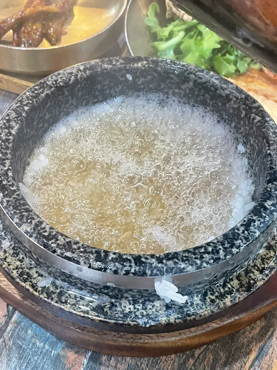 How to eat borigulbi with green-tea water