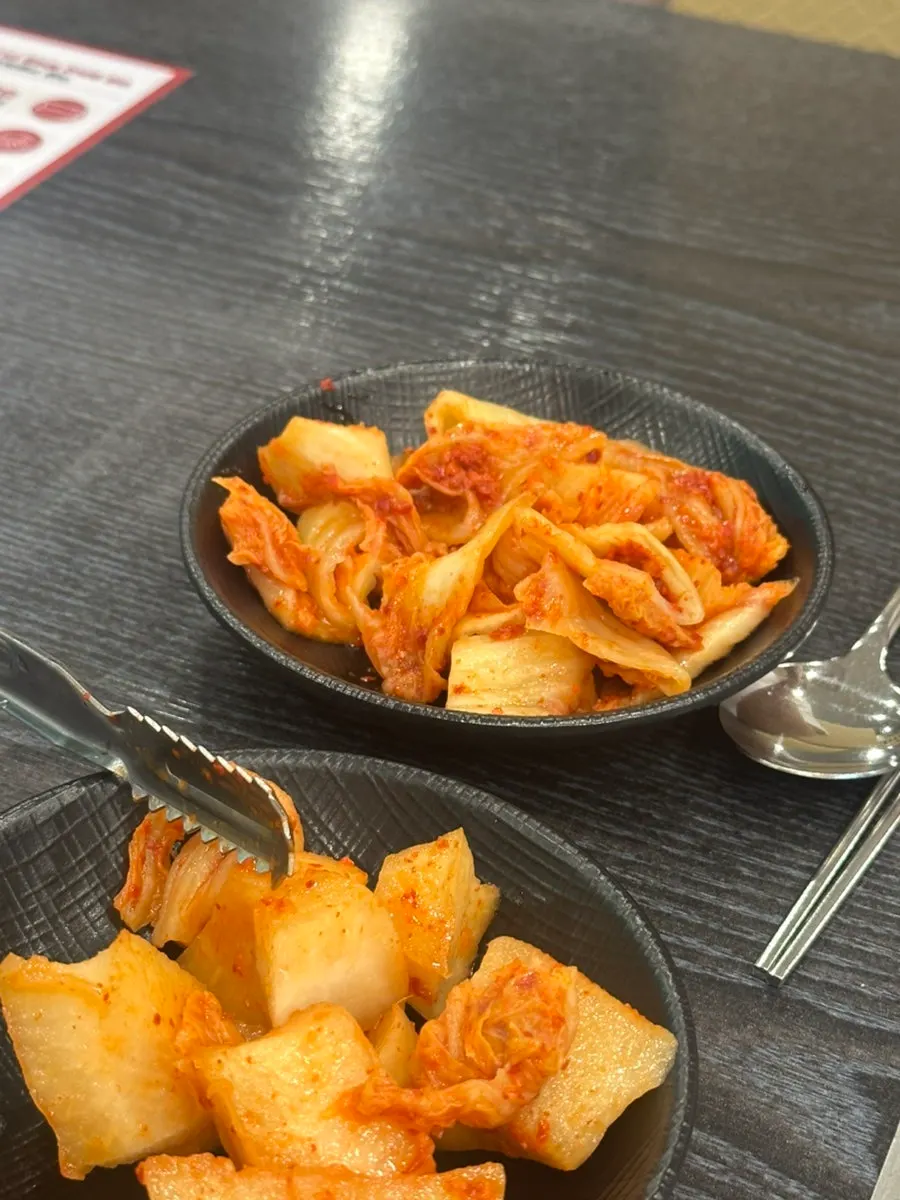 Doganitang and bulgogi shared by a couple