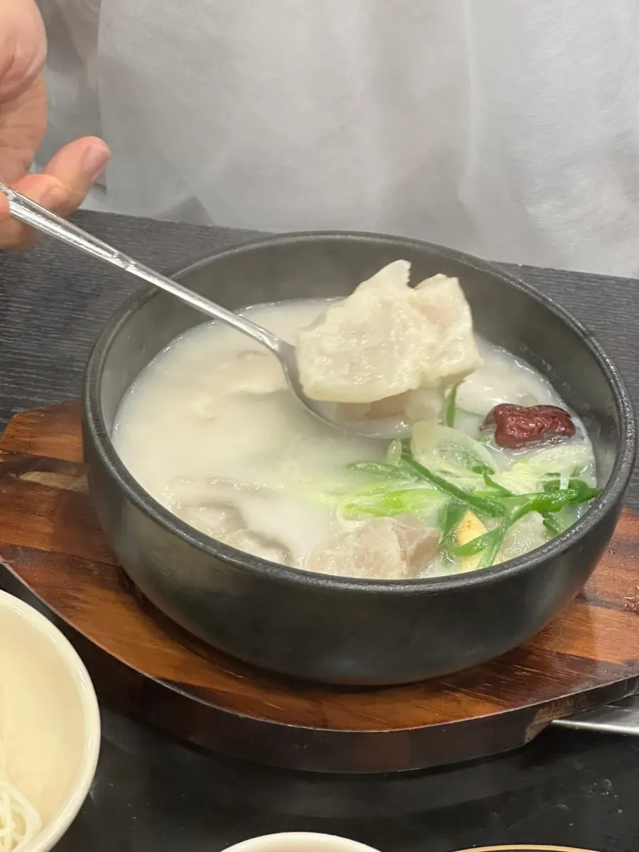 Doganitang and ttukbaegi bulgogi meal set