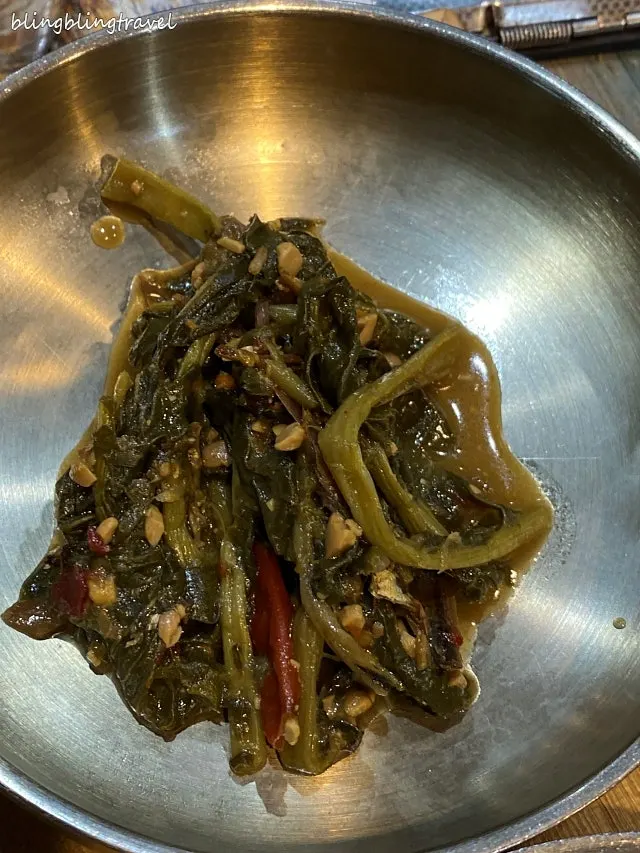 Banchan meant to be eaten with rice