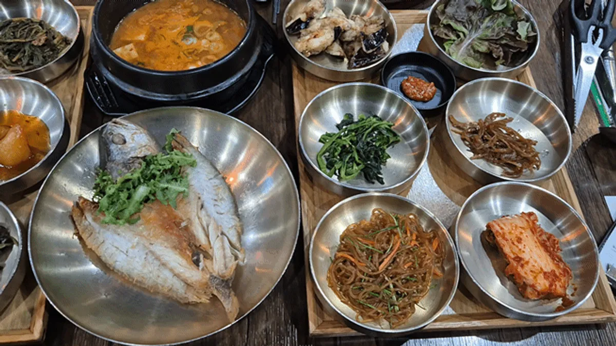 뜰안채밥상 기본 찬 상차림