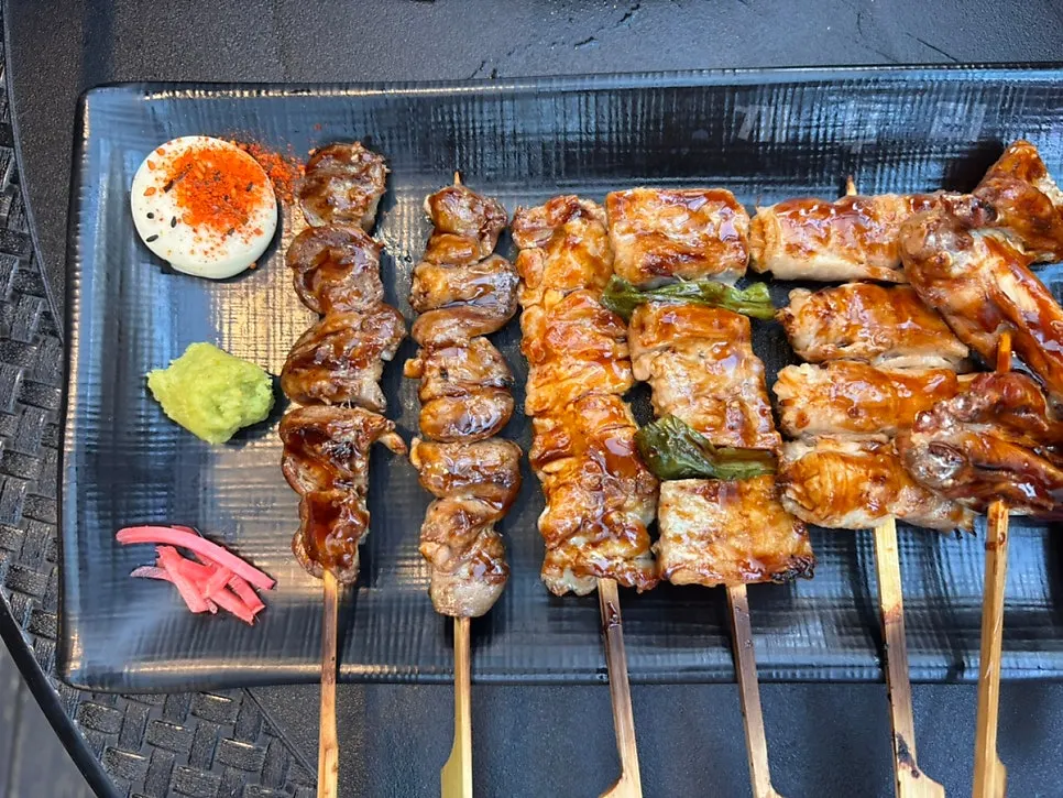A plate of Kkamuri's skewers in various types