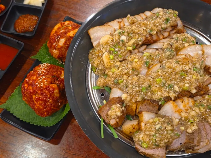 특대 사이즈 보쌈 전체 상차림