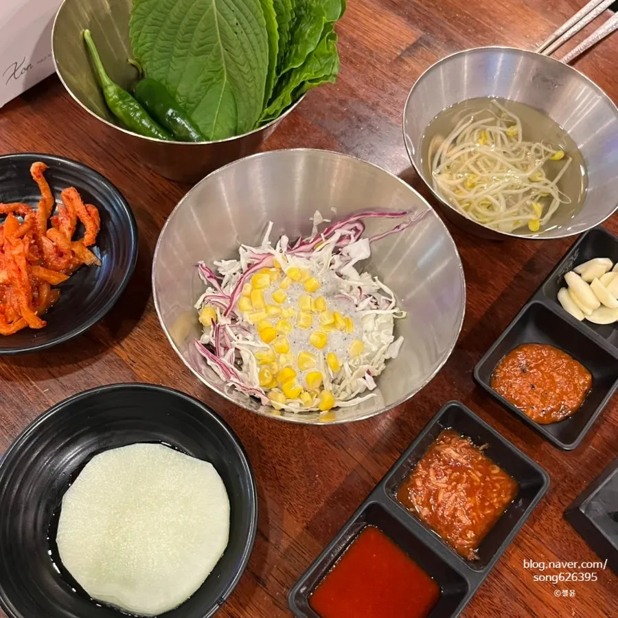 Takeout-only menu board with discounted prices