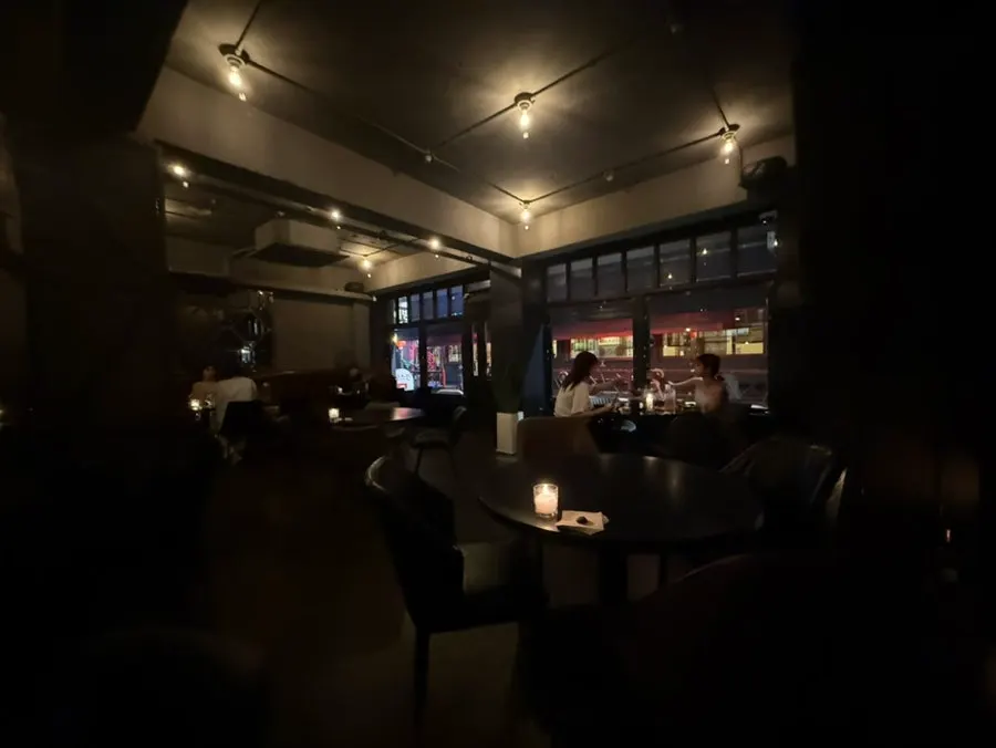 Dimly lit interior view of Kkeut