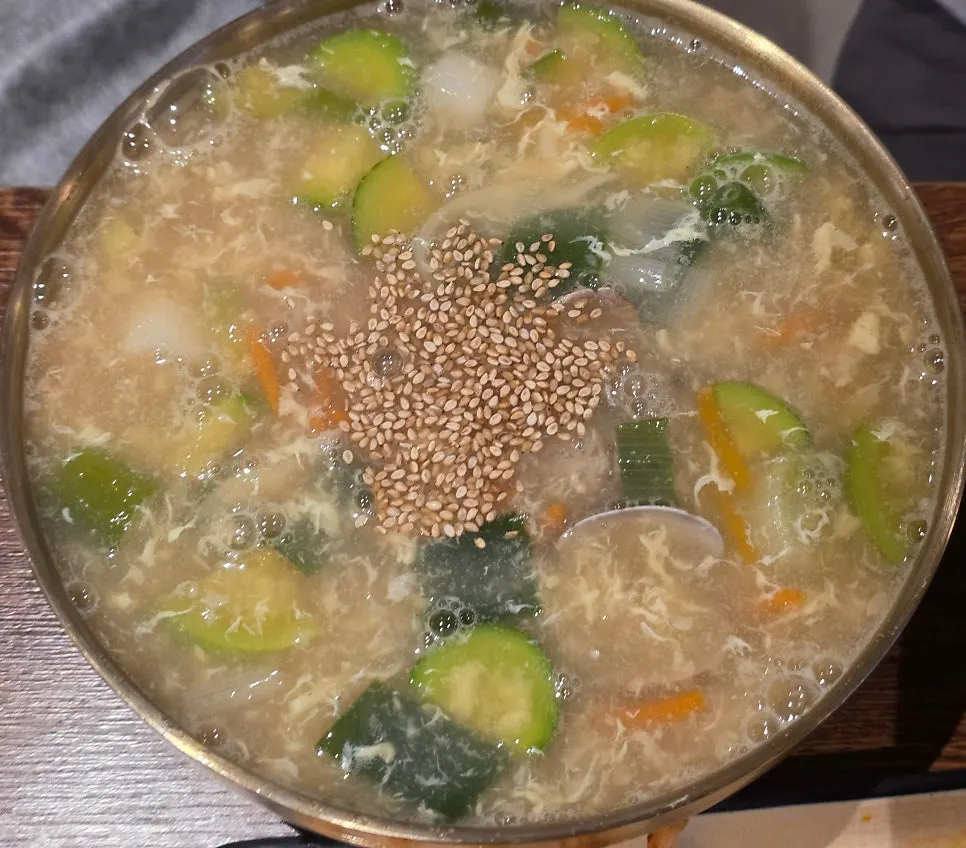 干し明太スッキリカルグクスのスープ