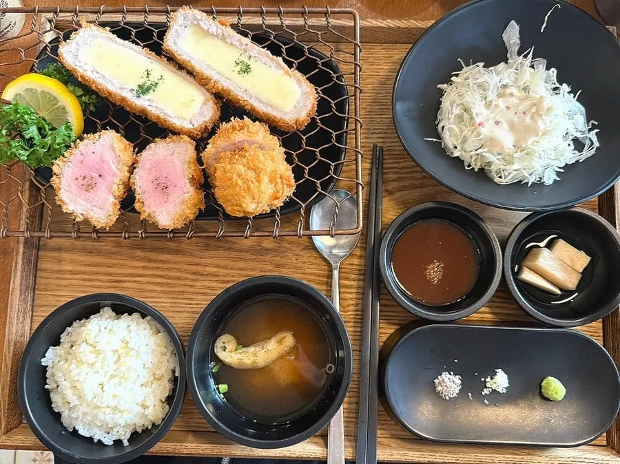 Full table setting with cheese kkot katsu