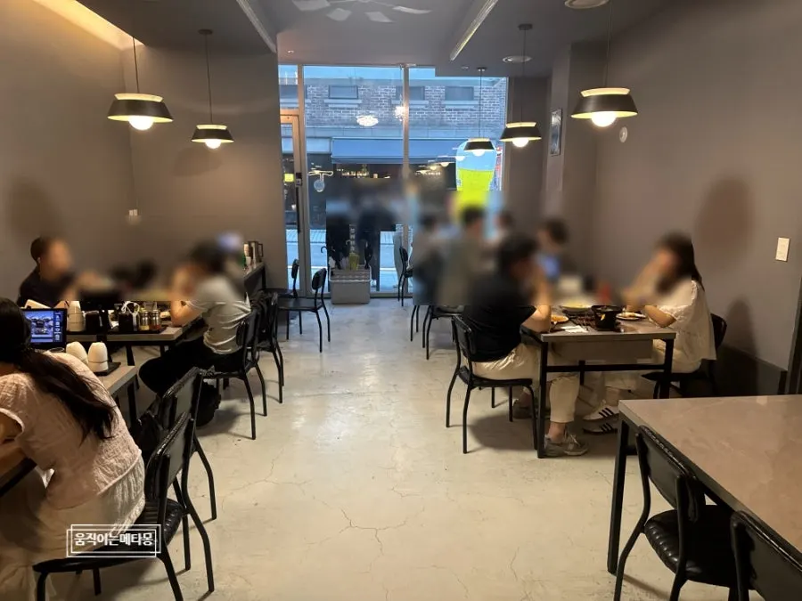 천고 높은 꾸우덕 선릉 본점 내부