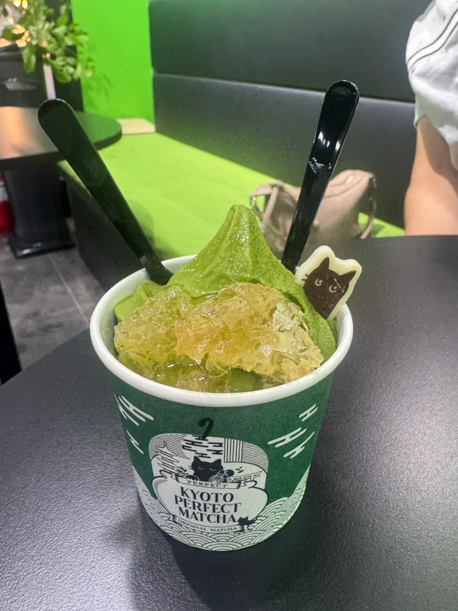 Matcha ice cream from Kyoto Matcha at Avenue France