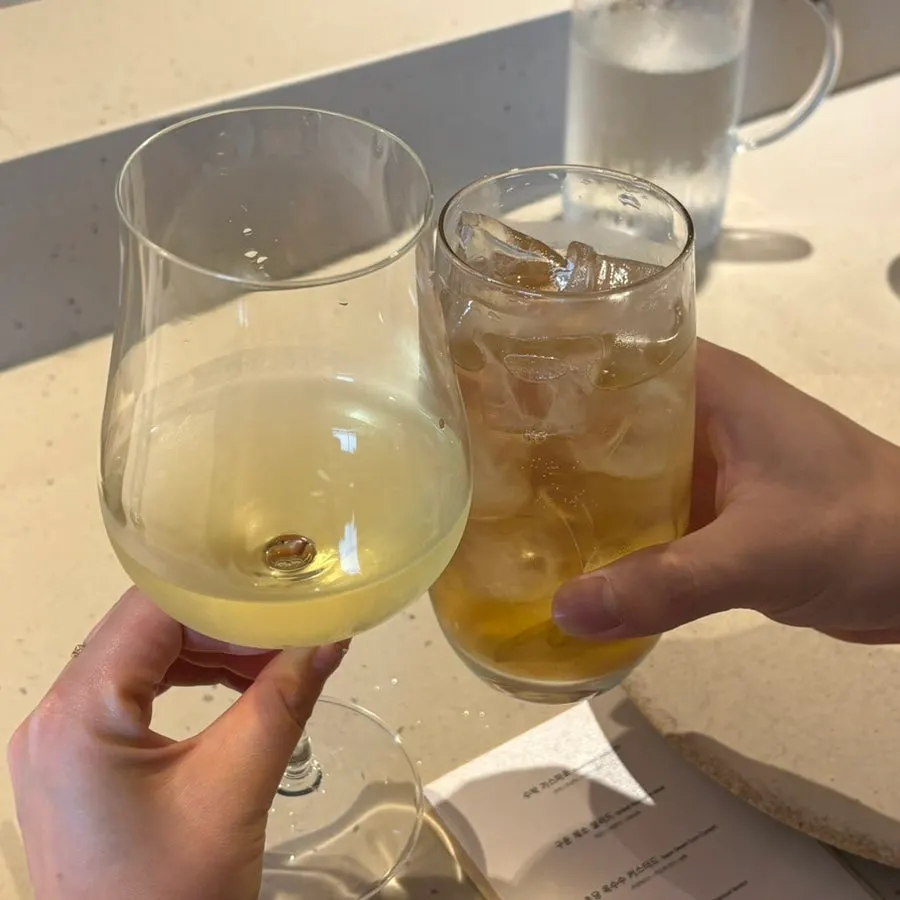 Glass of house white wine at Kkweda