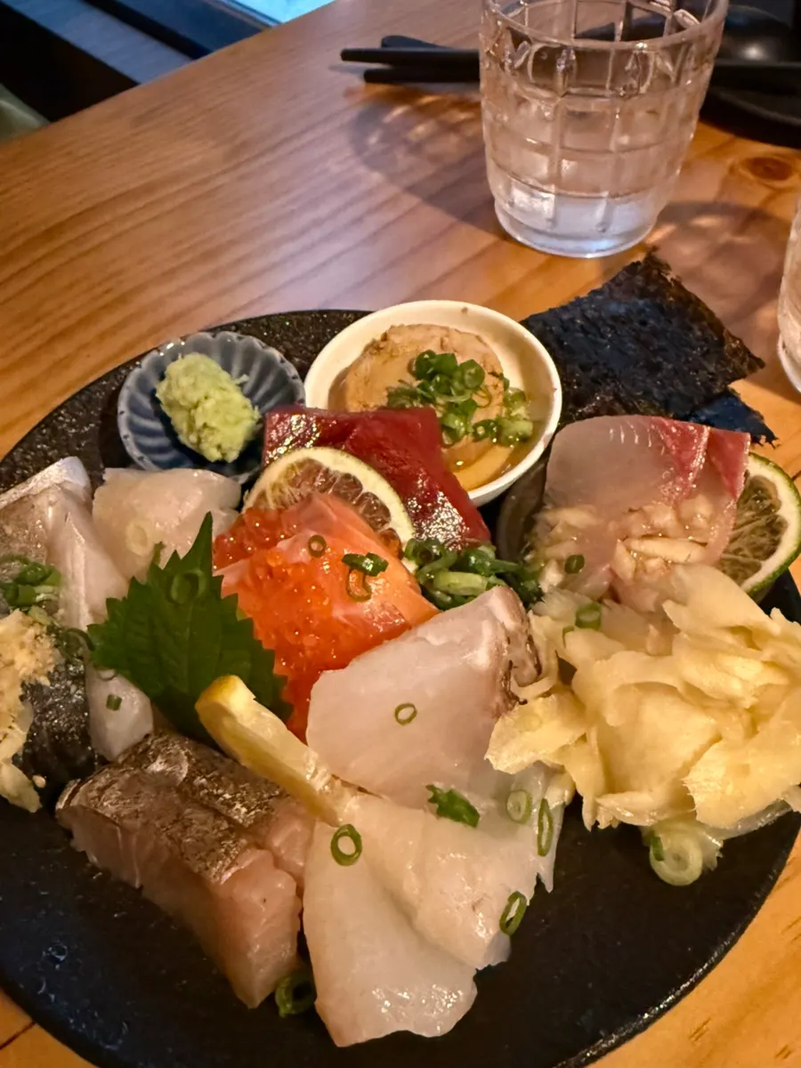 Highball enjoyed alongside the sashimi