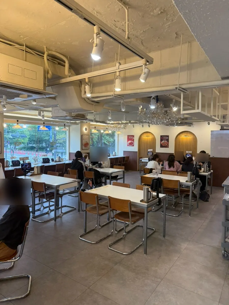 Entrance to Hekbap Konkuk University Main Branch