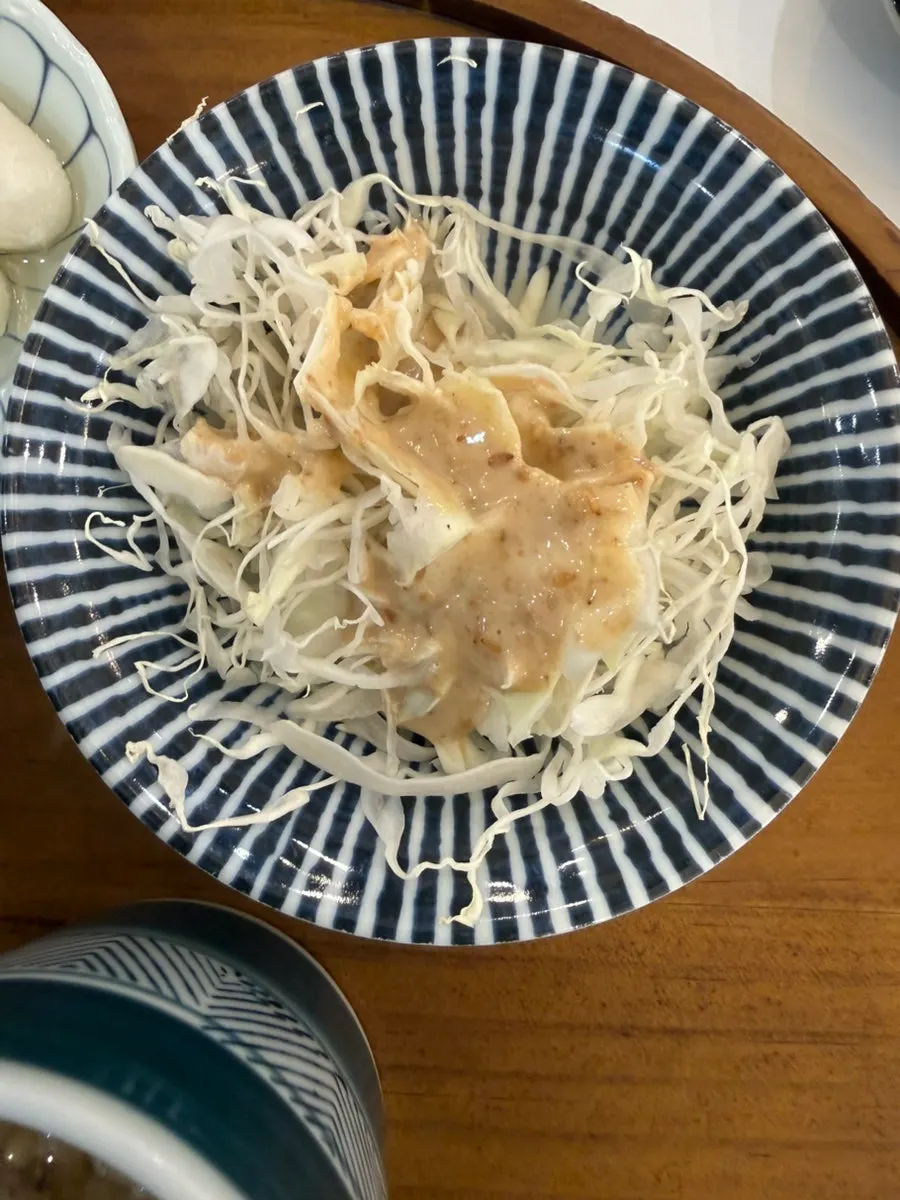 Rice bowl topped with thick salmon