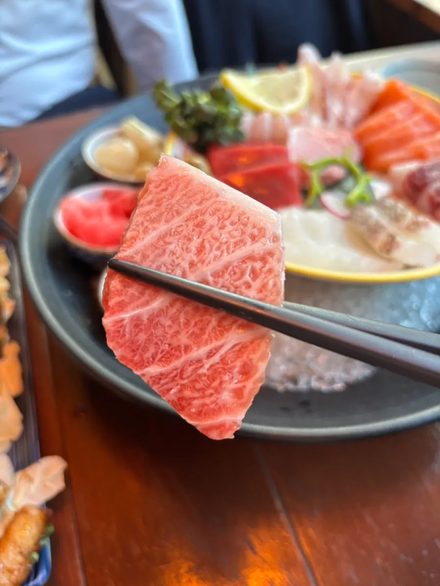 깊은 감칠맛의 모듬 숙성회