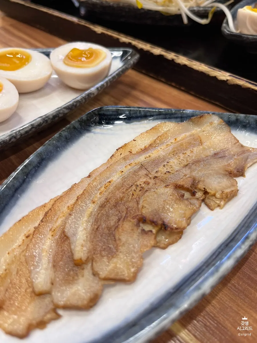 Chashu and tamago side at Sonoki Ramen Konkuk Univ. main branch